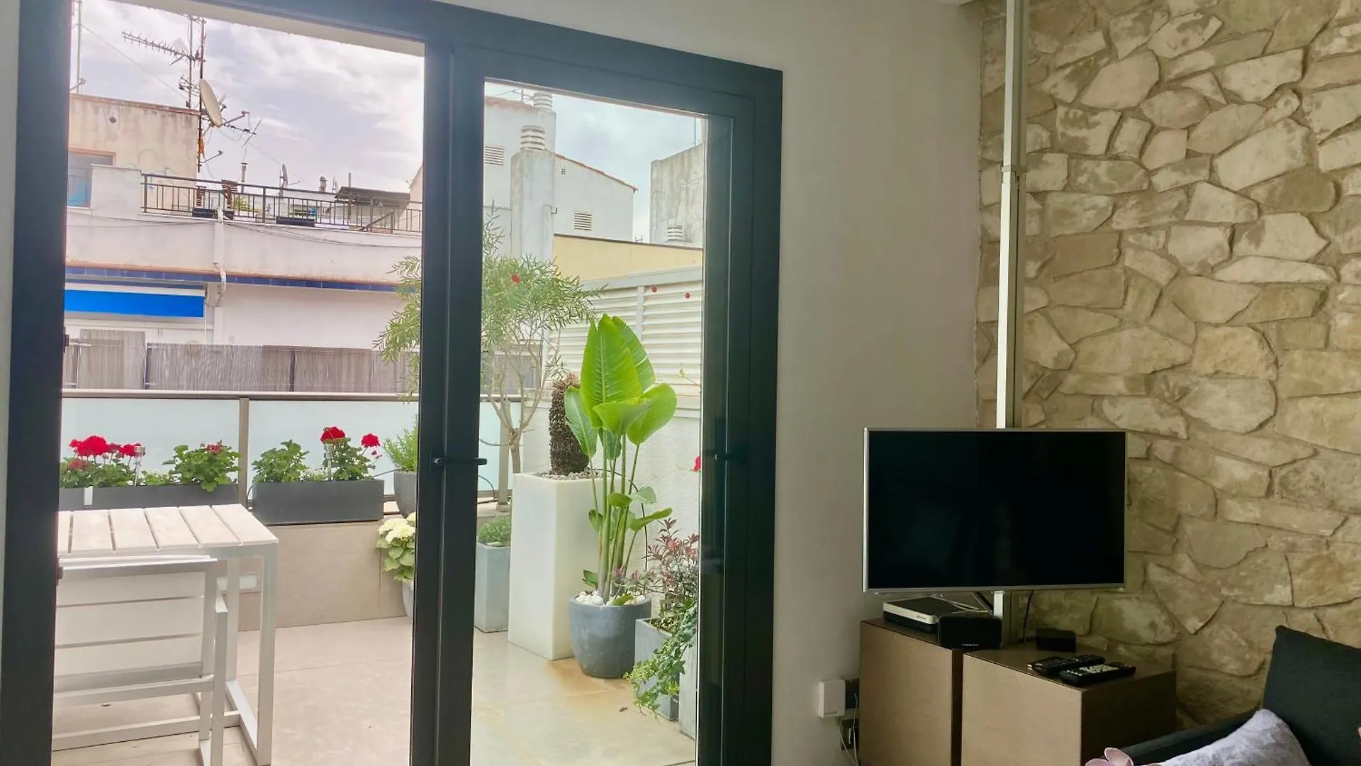 Chic By Hello Homes Σίτζες