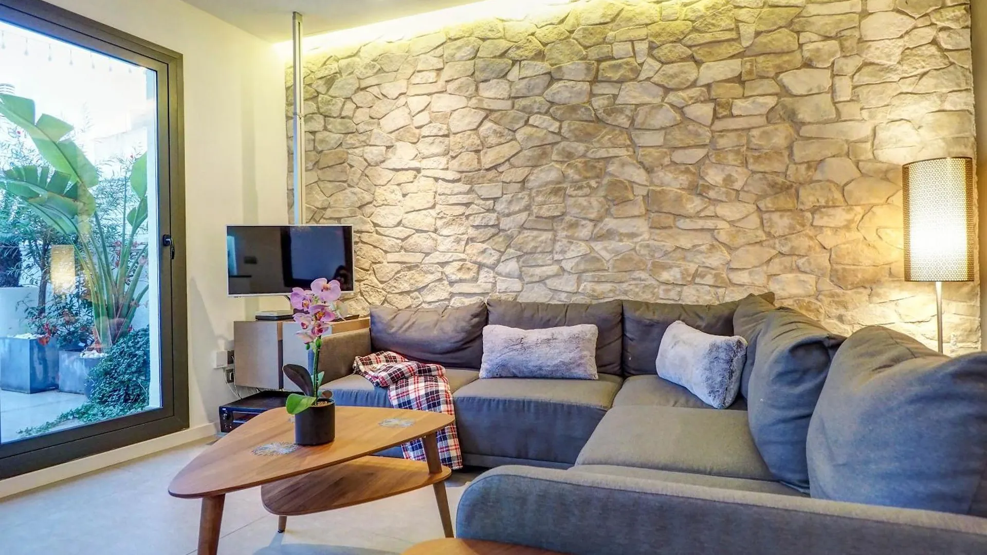 Chic By Hello Homes Σίτζες Διαμέρισμα