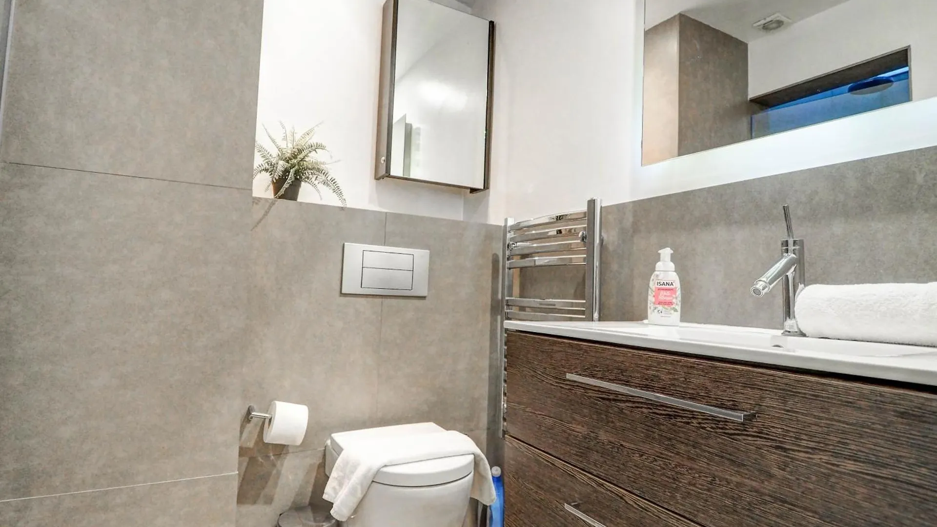 Διαμέρισμα Chic By Hello Homes Σίτζες